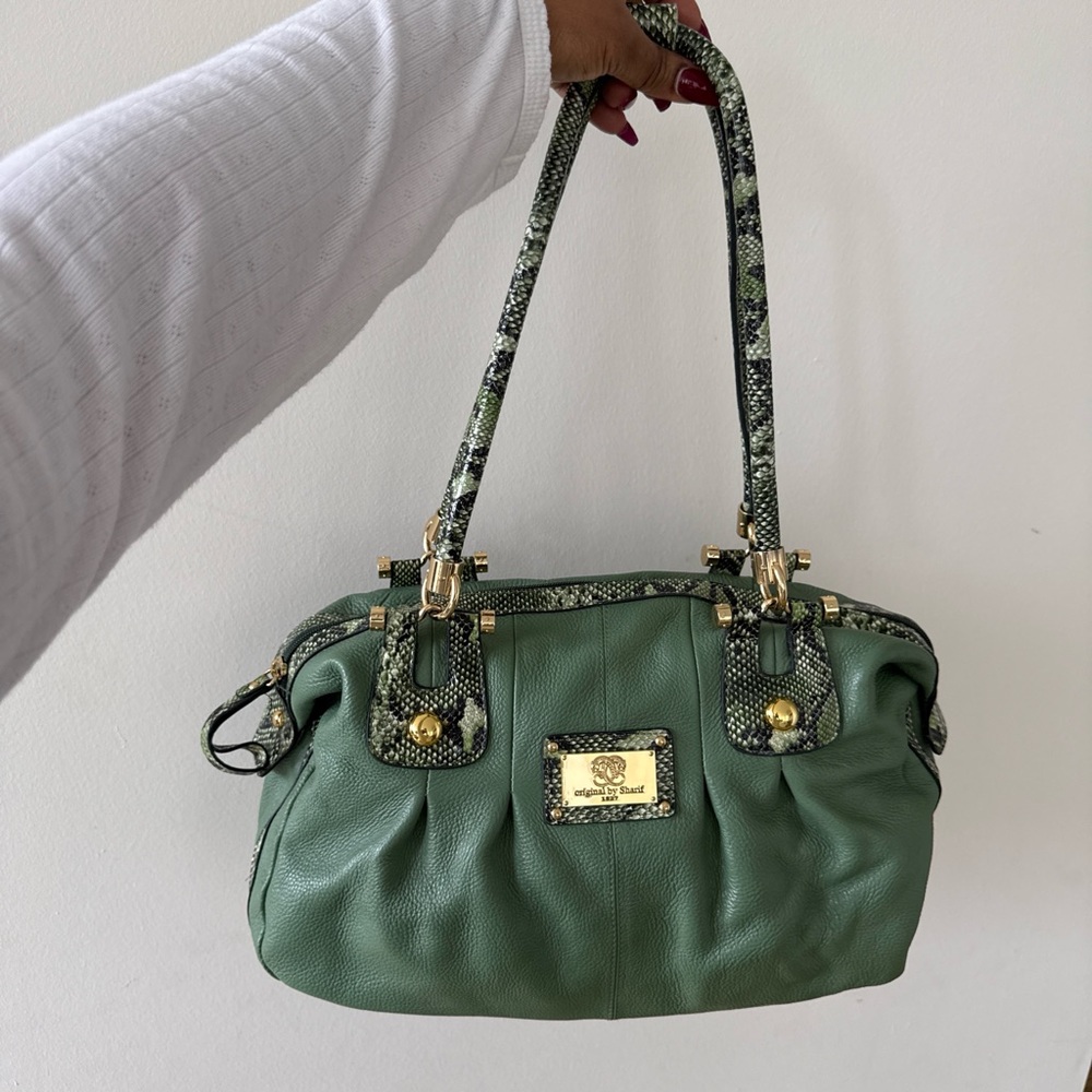 Green sharif  leather shoulder bag